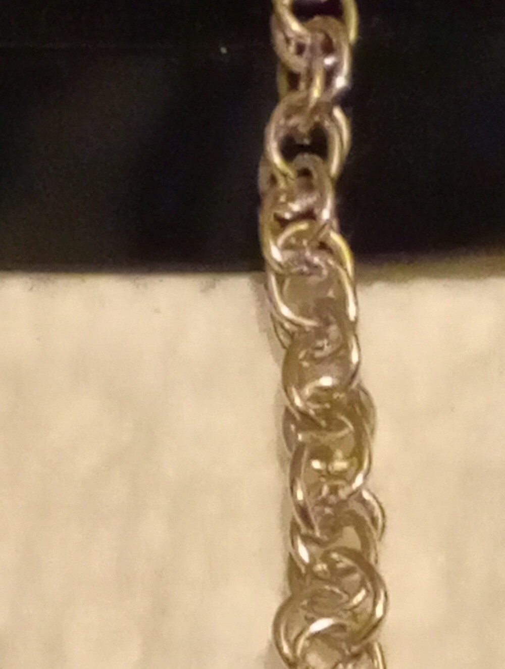 earrings - Picture 4 of 9